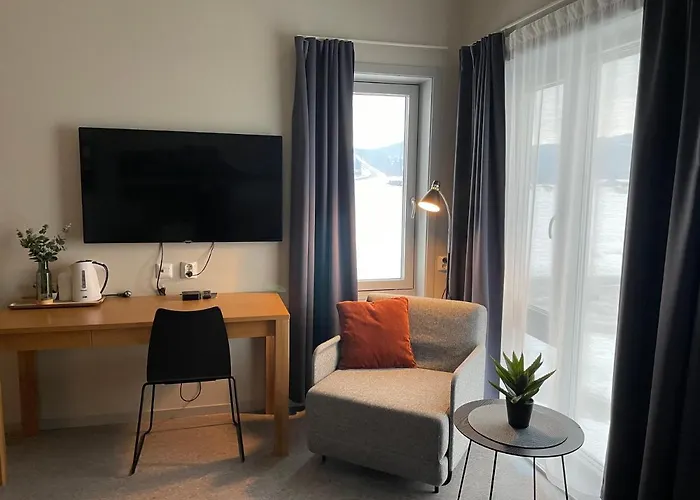 Fjellfolkets Hus 3*
